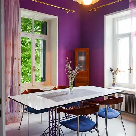 Maison De La Poupee Casa de Férias Afetai