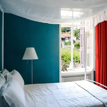 Maison De La Poupee Afetai